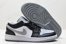 Women Jordan 1 Low 052